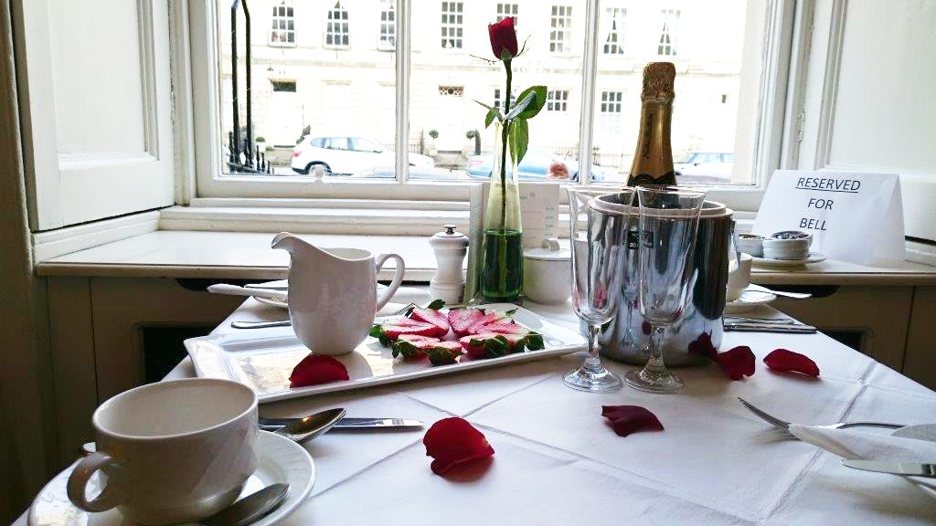 Romantic breakfast 